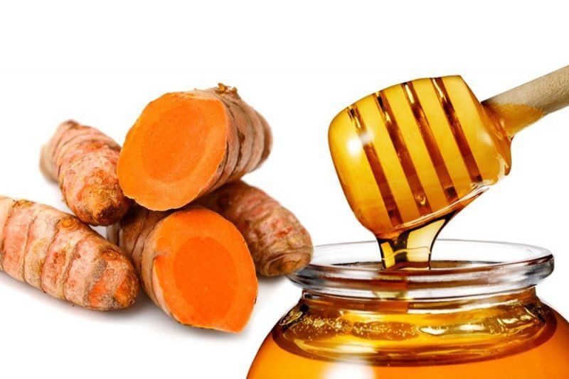 Mật ong, bột nghệ